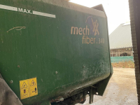 Vertical feed mixer Keenan Keenan MF 340 voermengwagen