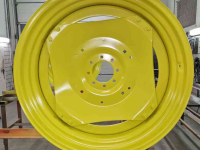 Wheels, Tyres, Rims & Dual spacers John Deere 15X38