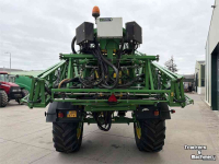 Fieldsprayer pull-type John Deere 840 Veldspuit