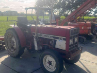 Small-track Tractor Case-IH 633V