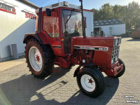 Tractor International 845XL